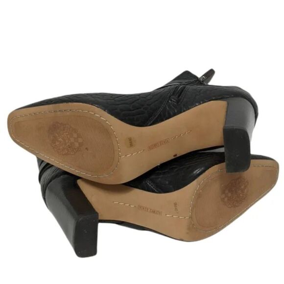 VINCE CAMUTO Sestina Pebbled Leather Booties 9 - Picture 6 of 10